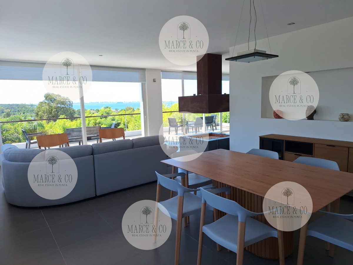 Casa ID.452 - Casa en Alquiler temporal con 3 SUITES en Punta Ballena con vista al Mar