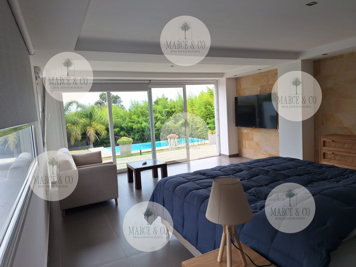 Casa ID.452 - Casa en Alquiler temporal con 3 SUITES en Punta Ballena con vista al Mar