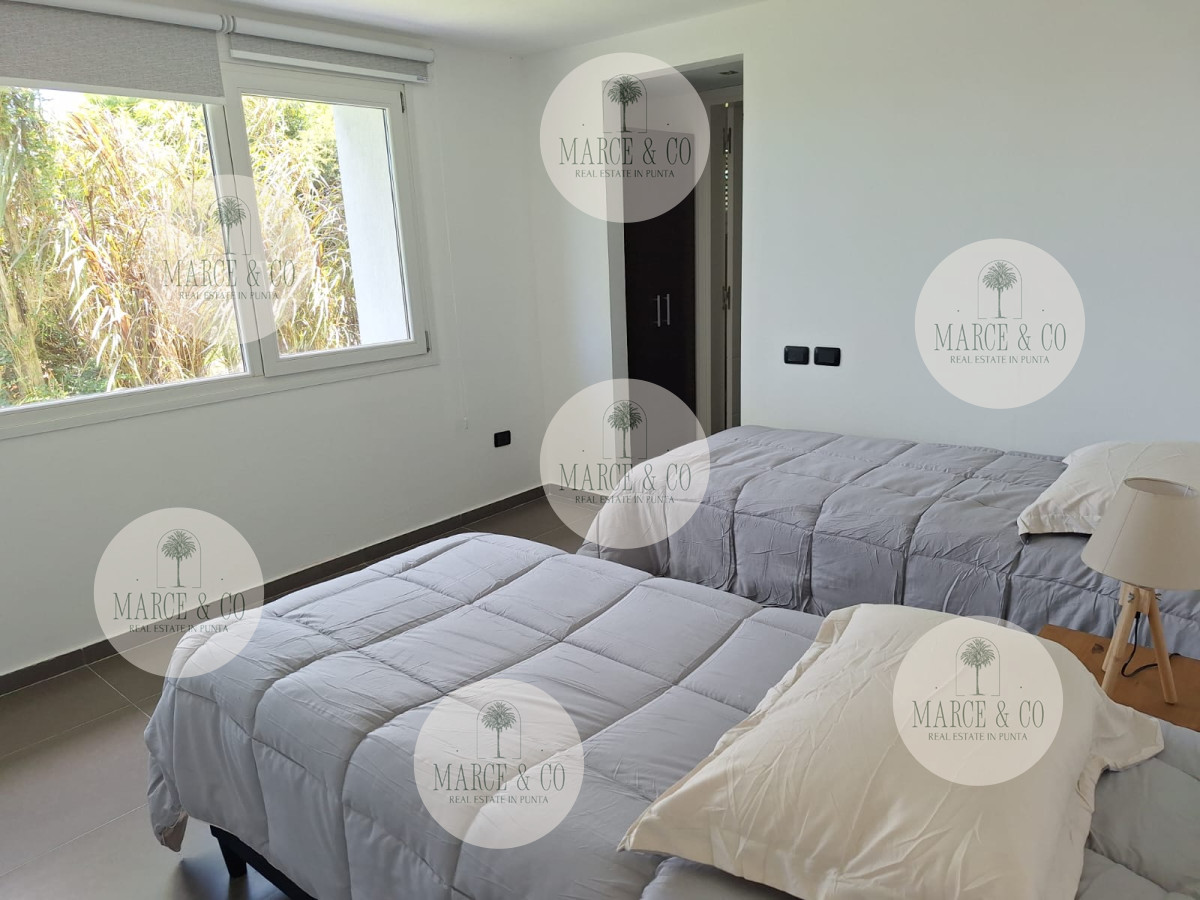 Casa ID.452 - Casa en Alquiler temporal con 3 SUITES en Punta Ballena con vista al Mar