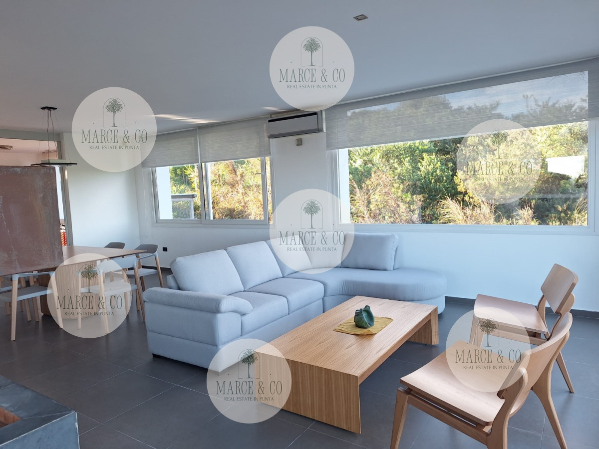 Casa ID.452 - Casa en Alquiler temporal con 3 SUITES en Punta Ballena con vista al Mar
