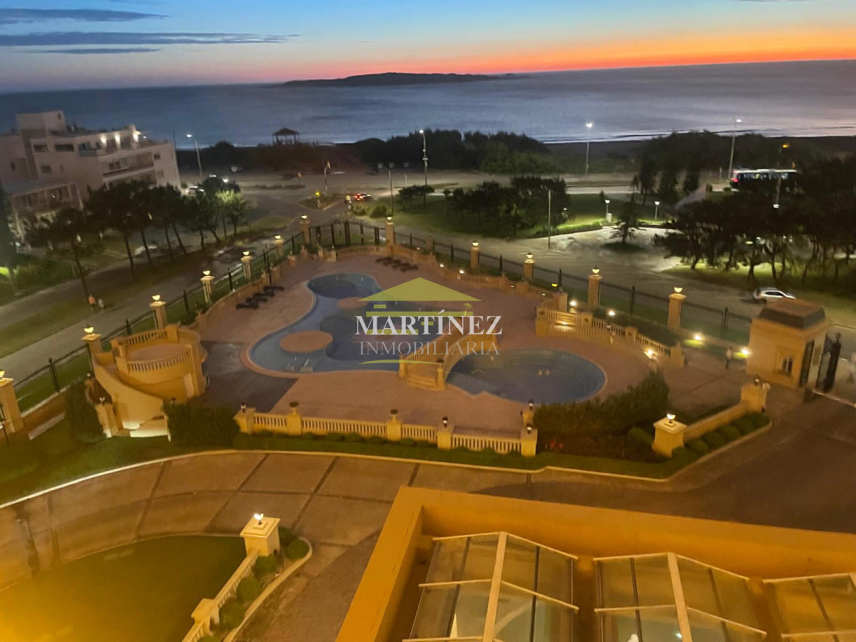 Apartamento ID.7 - Lujoso apartamento de 2 dormitorios con vista al mar en la mansa 