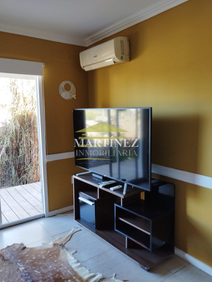 Casa ID.17 - casa en alquiler en balneario buenos aires de 2 dormitorios e metros del mar