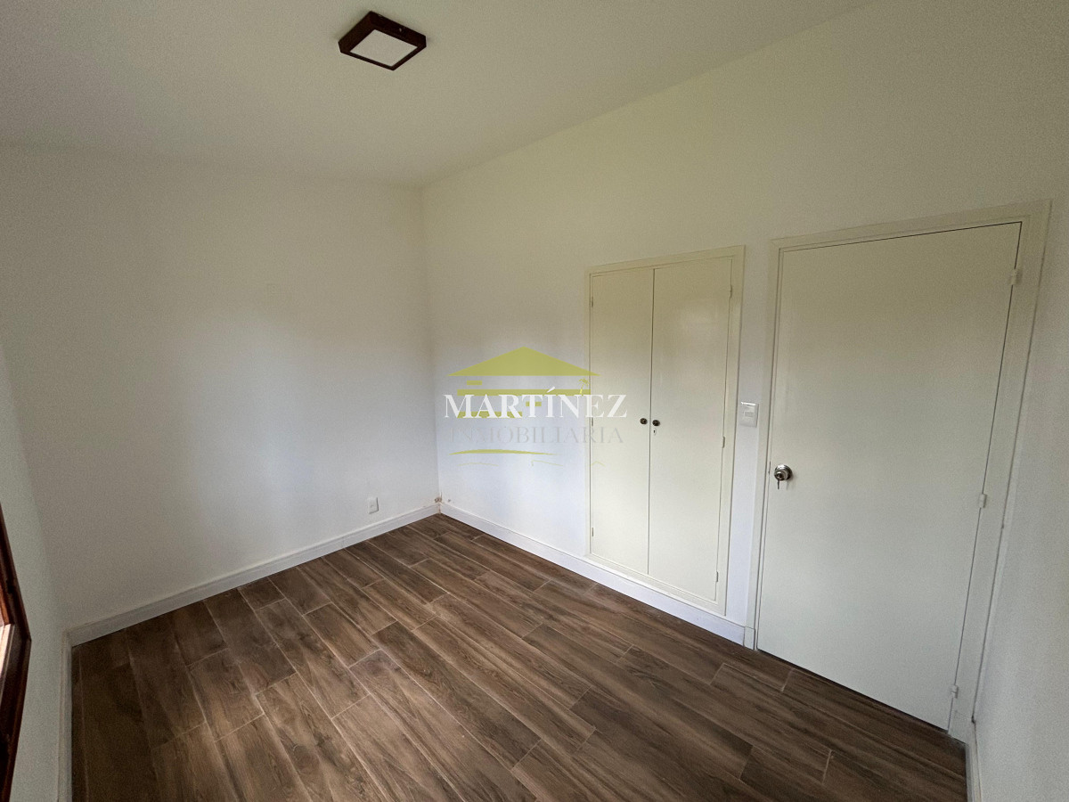 Casa ID.2 - Casa de 2 dormitorios y medio en venta en Las Delicias con vista al Mar 