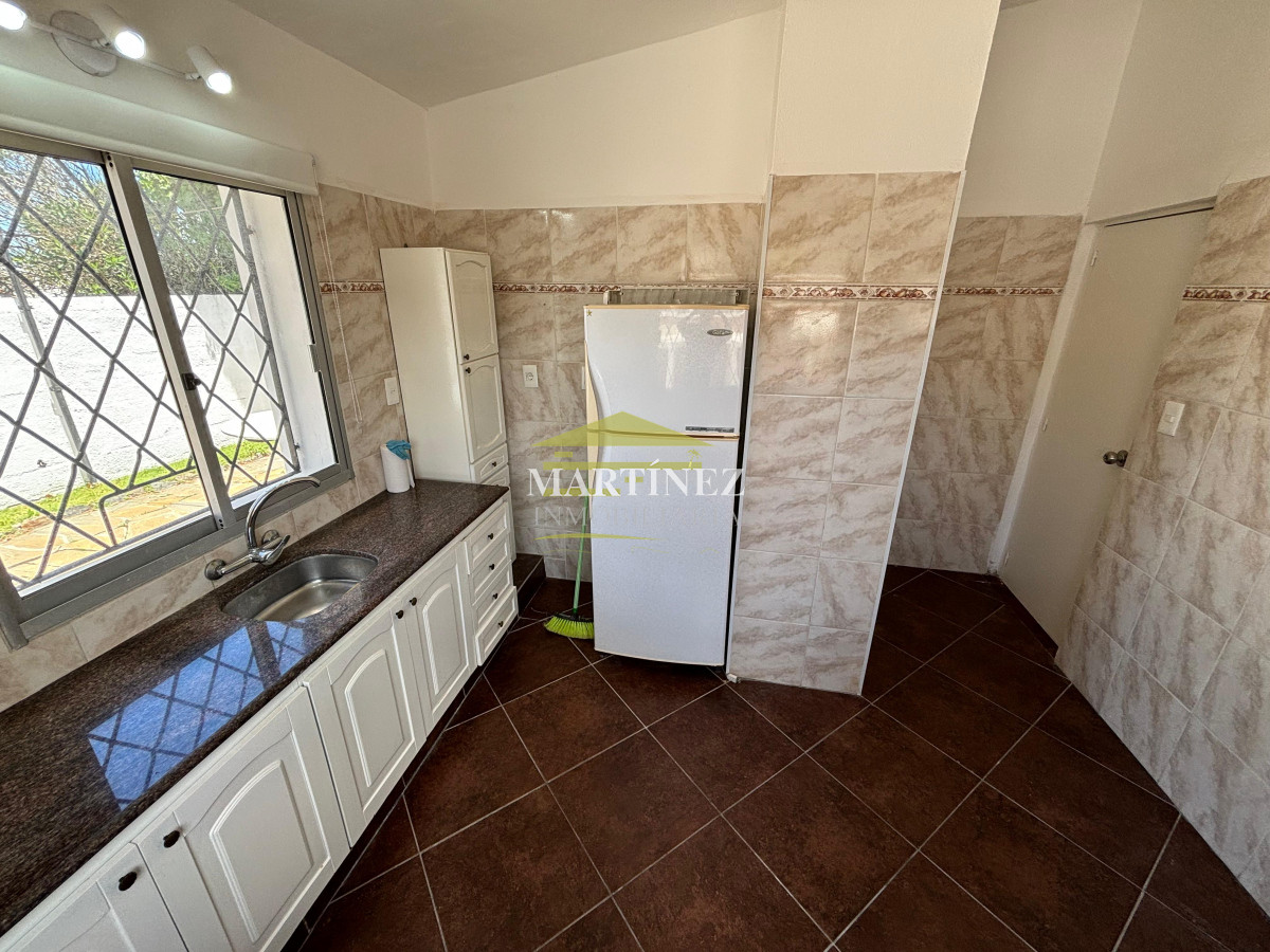 Casa ID.2 - Casa de 2 dormitorios y medio en venta en Las Delicias con vista al Mar 