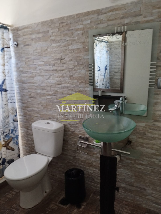 Casa ID.17 - casa en alquiler en balneario buenos aires de 2 dormitorios e metros del mar