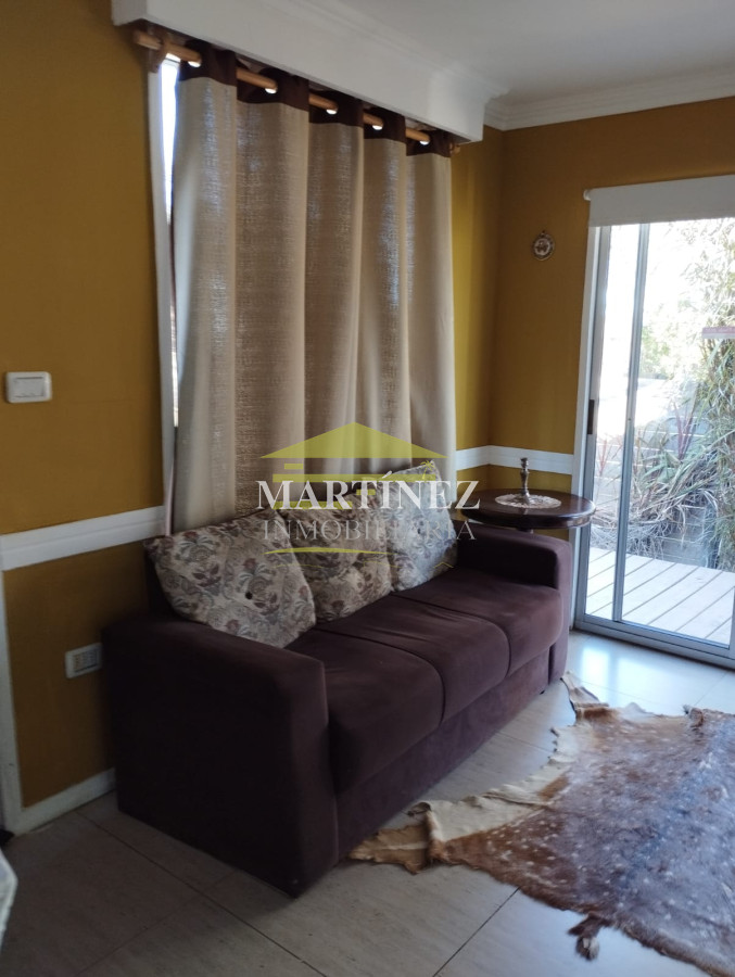 Casa ID.17 - casa en alquiler en balneario buenos aires de 2 dormitorios e metros del mar