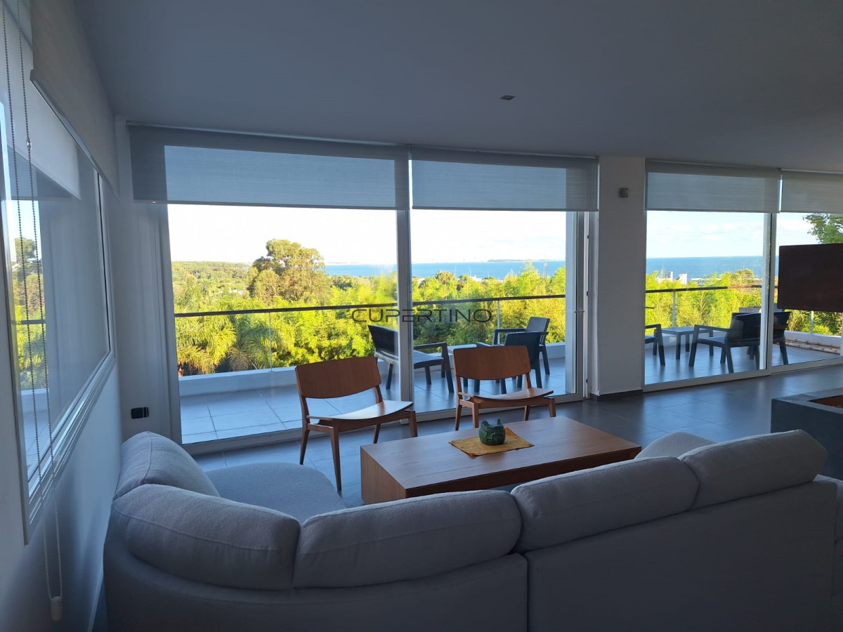 Casa en Alquiler temporal con 3 SUITES en Punta Ballena con vista al Mar — foto 13