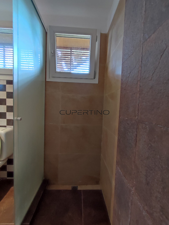 Casa en Alquiler temporal con 3 SUITES en Punta Ballena con vista al Mar — foto 35