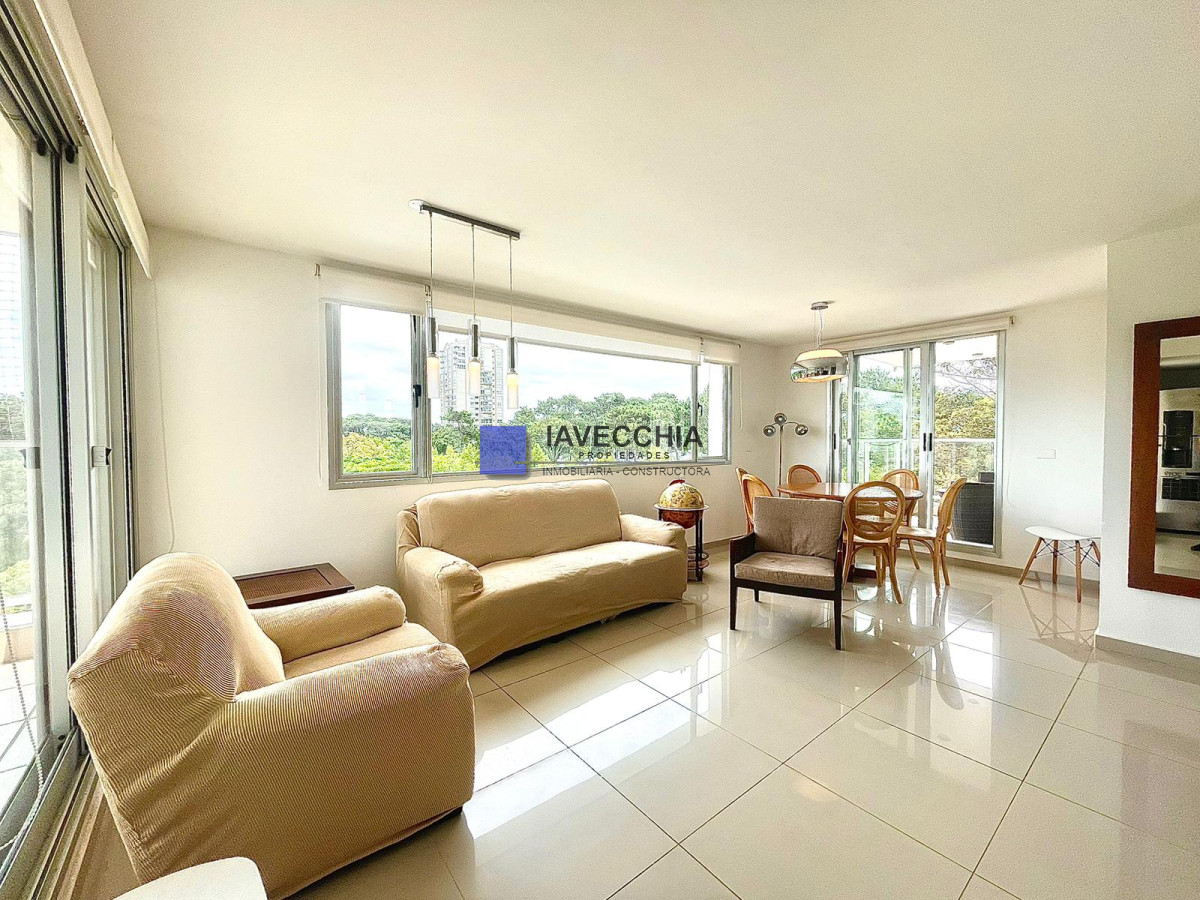 alquiler anual apartamento de 3 dormitorios en roosevelt - IAV50348A