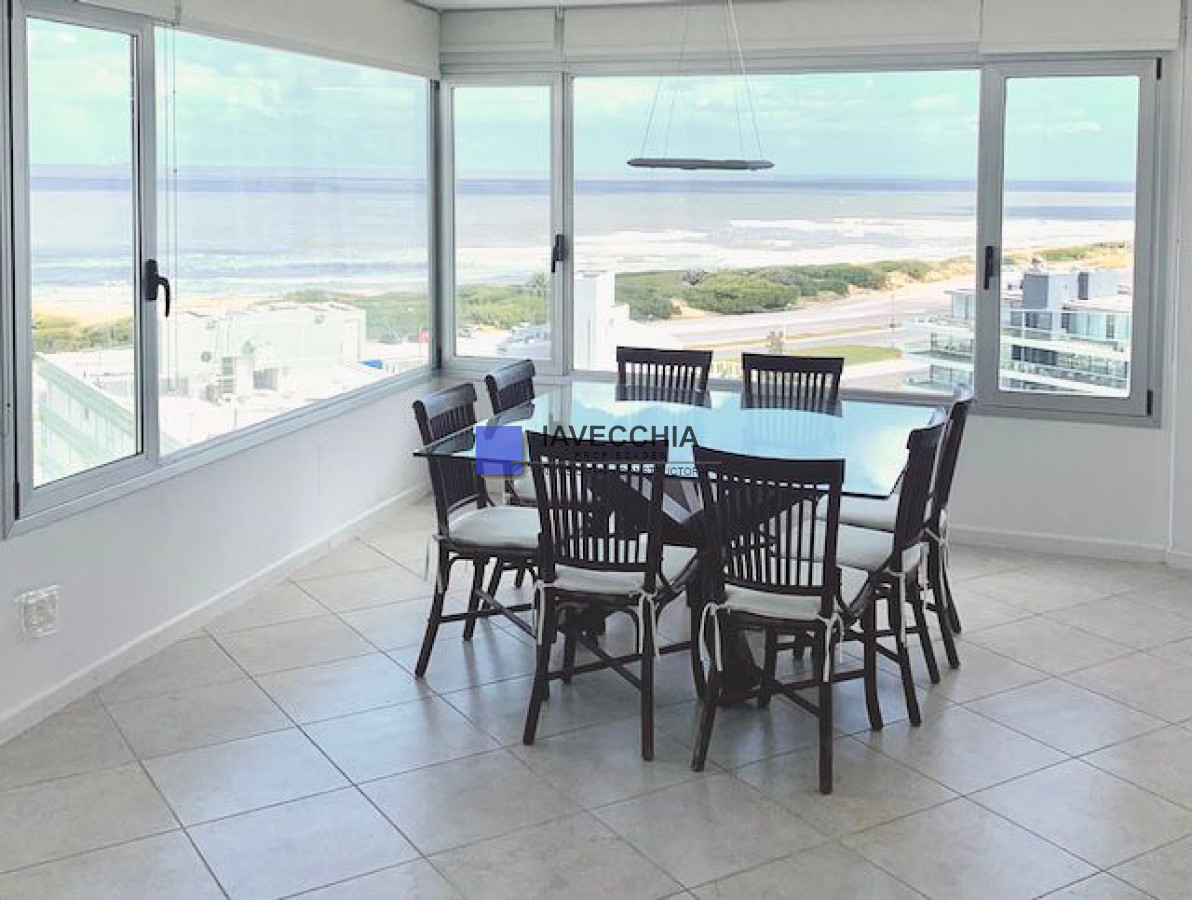 Apartamento de 3 dormitorios en La Brava con vista al mar - IAV49697A