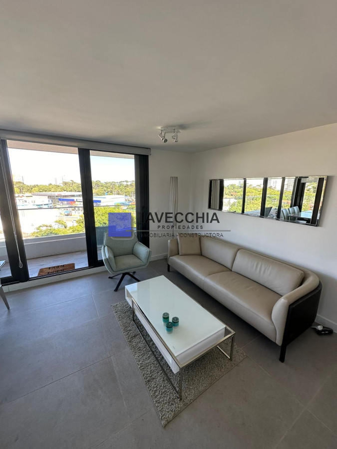 Apartamento en venta de 2 dormitorios y 2 baños en el edificio View - IAV50056A