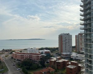 Venta de apartamento de 2 dormitorios en Punta del Este