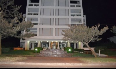 Venta Apartamento 1 dormitorio frente al mar mansa