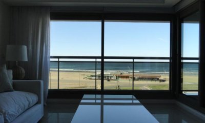 Venta de Apartamento de 2 dormitorios en playa brava