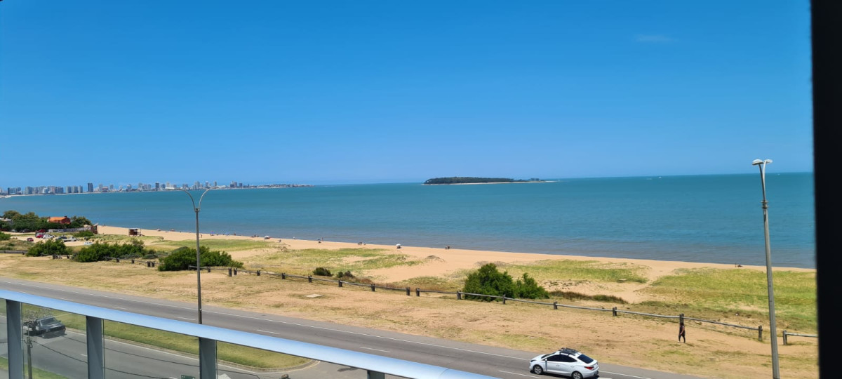 Venta Penthouse 2 dormitorios frente al Mar en la Mansa  