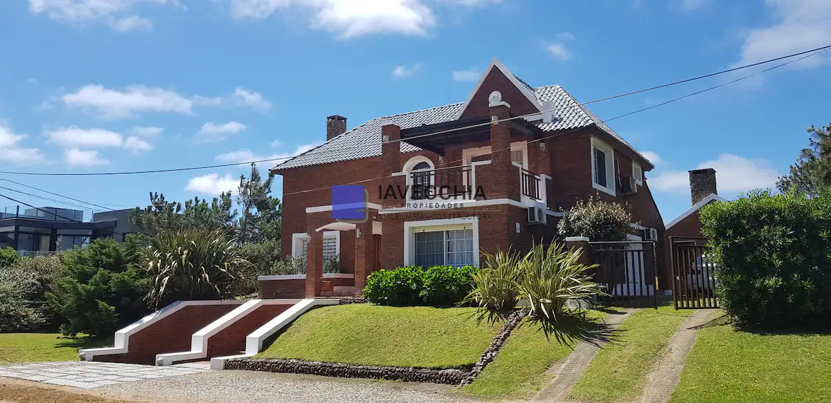 venta de casa de 3 dormitorios en portezuelo - iav48205c