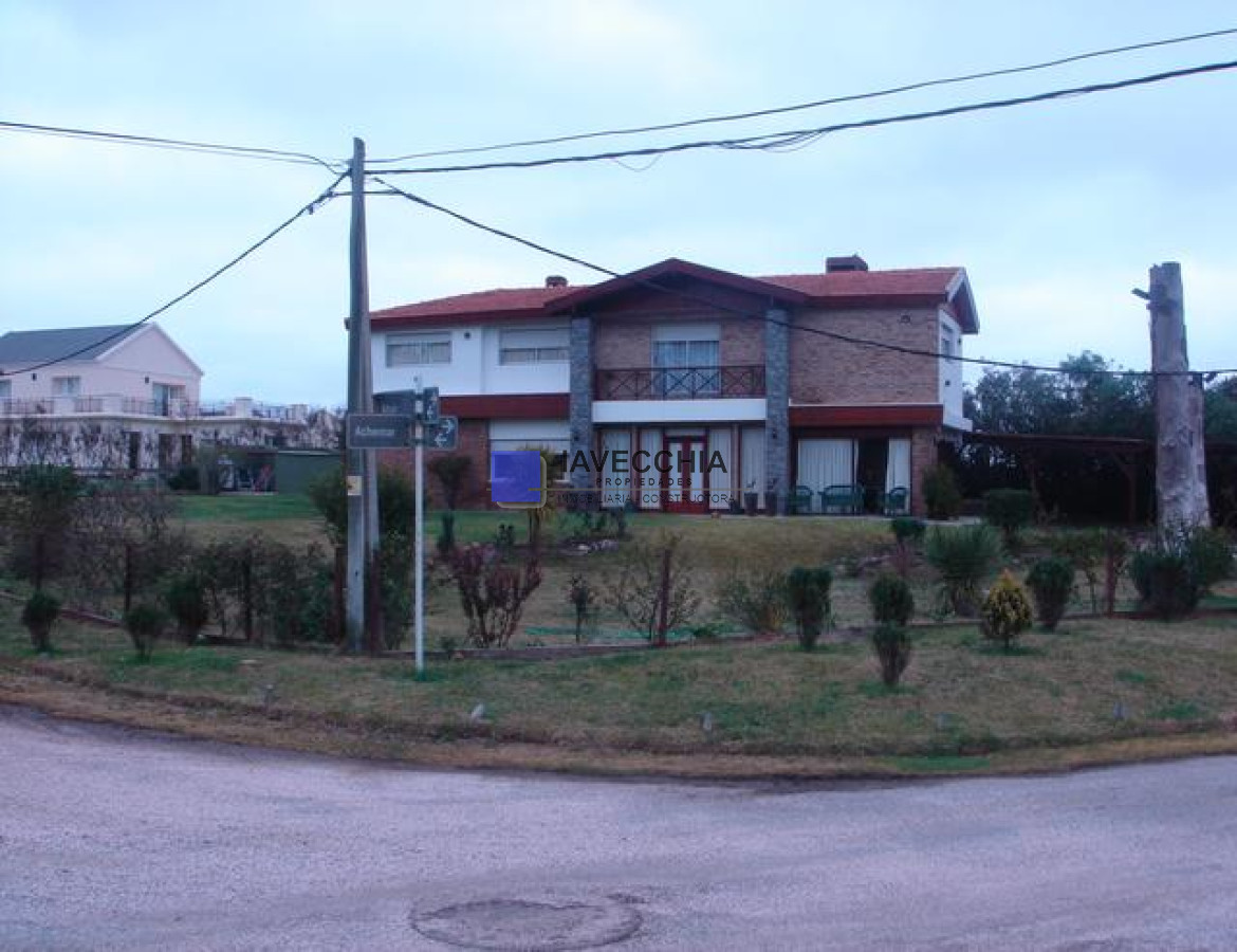 casa en alquiler de 6 dormitoios en pinares a 100 metros del mar  - IAV48282C