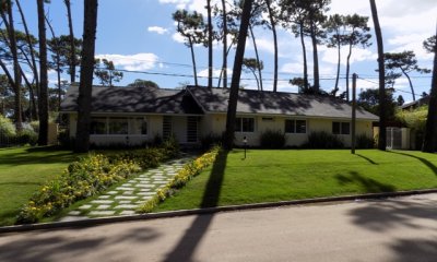 Venta de casa de 4 dormitorios en la Mansa