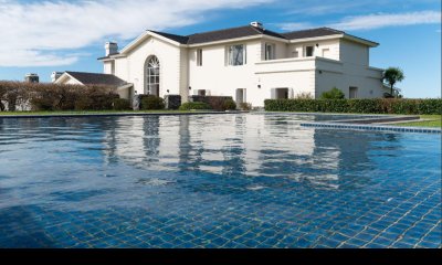 Mansión en venta de 8 dormitorios en la Mansa