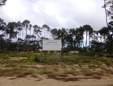 lote de 1200 m2 apto para construir 4 casas, frente a 2 calles - iav49281t