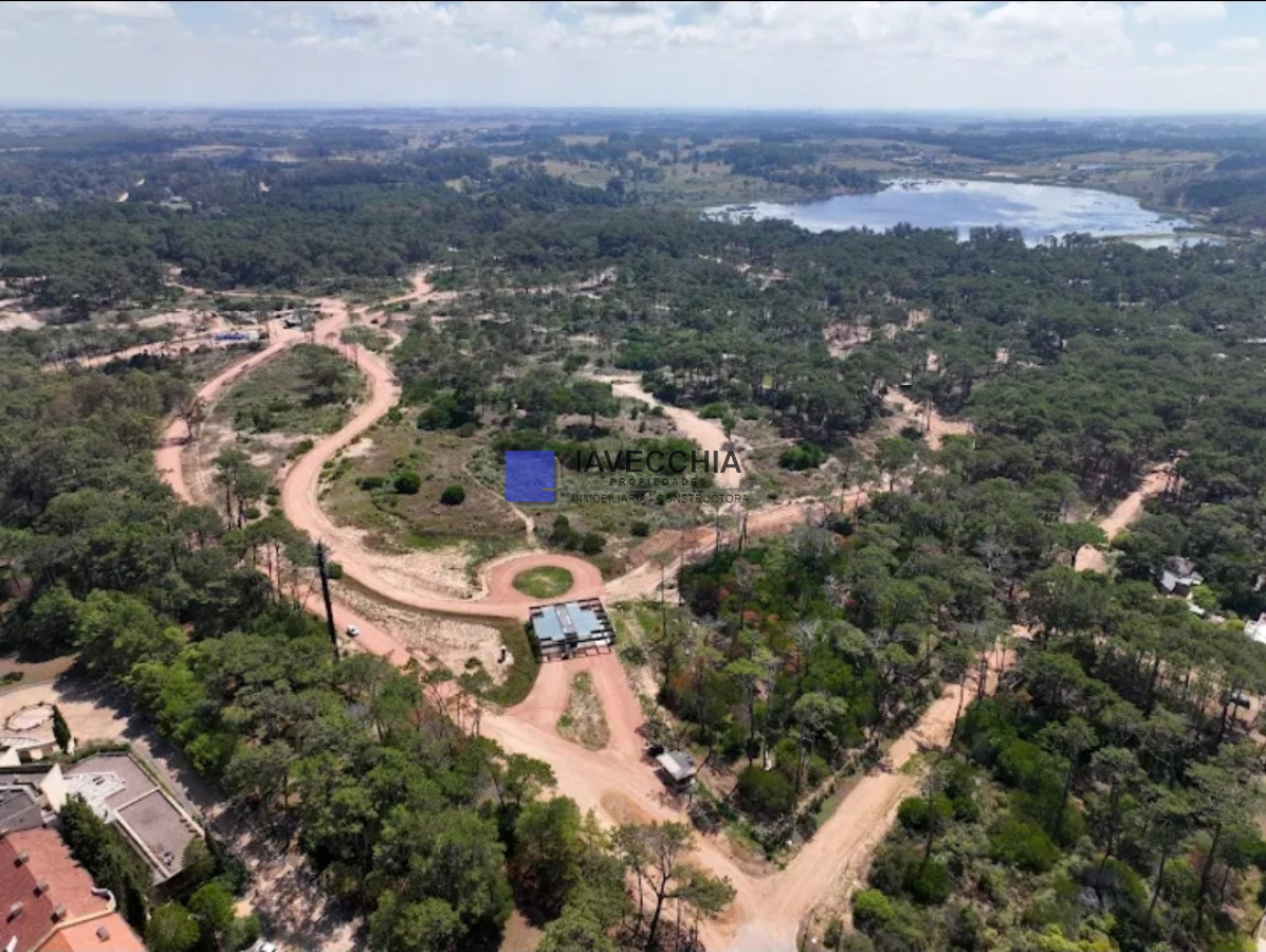 Vendo terreno de 1000m2 en barrio residencial reserva montoya - IAV50604T