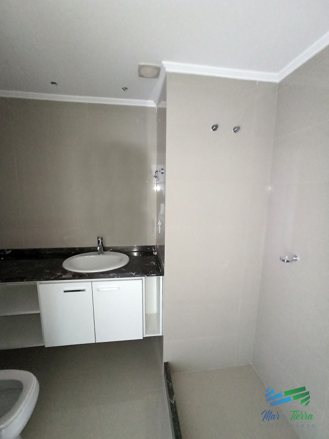 Apartamento ID.4721 - En venta apartamento de dos dormitorios a estrenar en Place Lafayette, Punta del Este