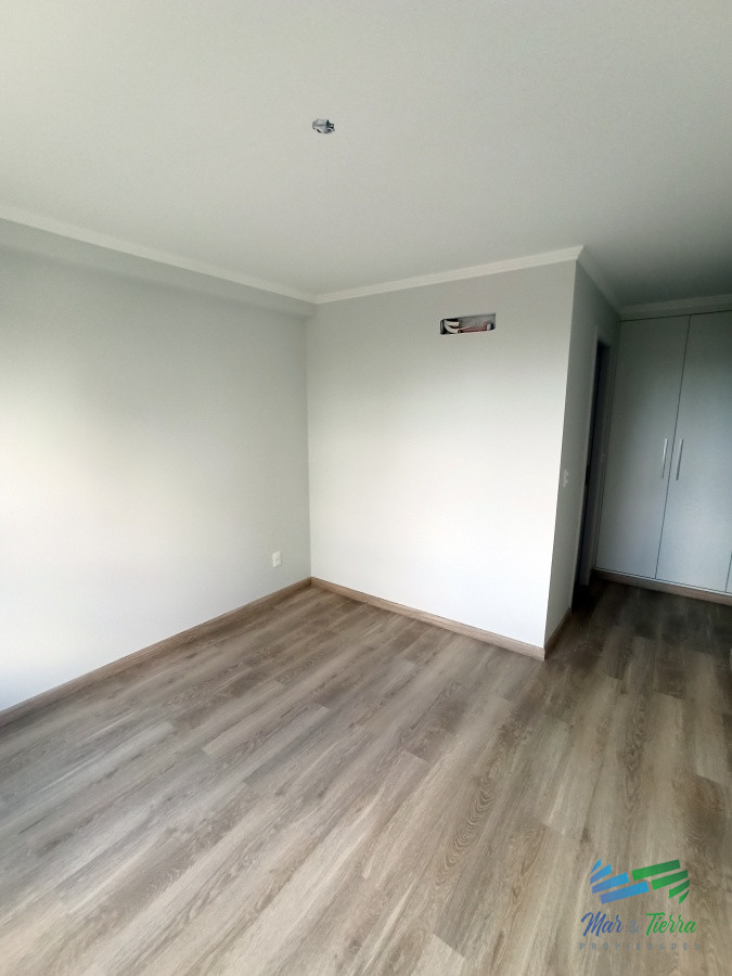 Apartamento ID.4721 - En venta apartamento de dos dormitorios a estrenar en Place Lafayette, Punta del Este