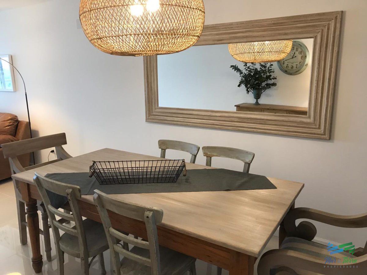 Apartamento ID.3420 - Para brillar en la Parada 10 de Playa Brava - Apartamento de 2 dormitorios en suite