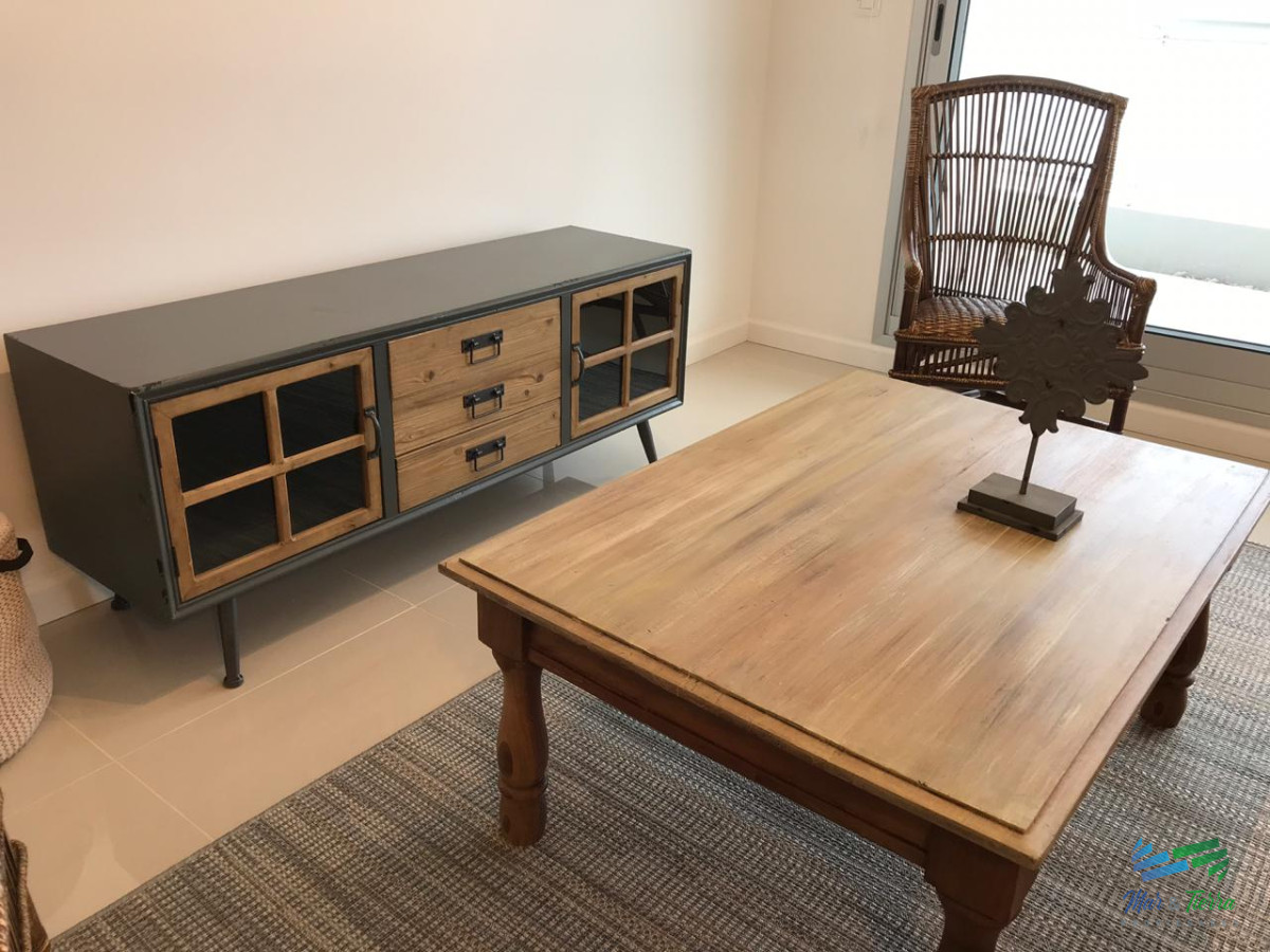 Apartamento ID.3420 - Para brillar en la Parada 10 de Playa Brava - Apartamento de 2 dormitorios en suite