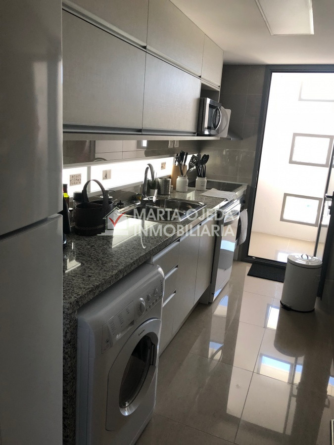 Apartamento ID.40077 - Pda 2 Playa Brava - 2 dormitorios en suite, amplio