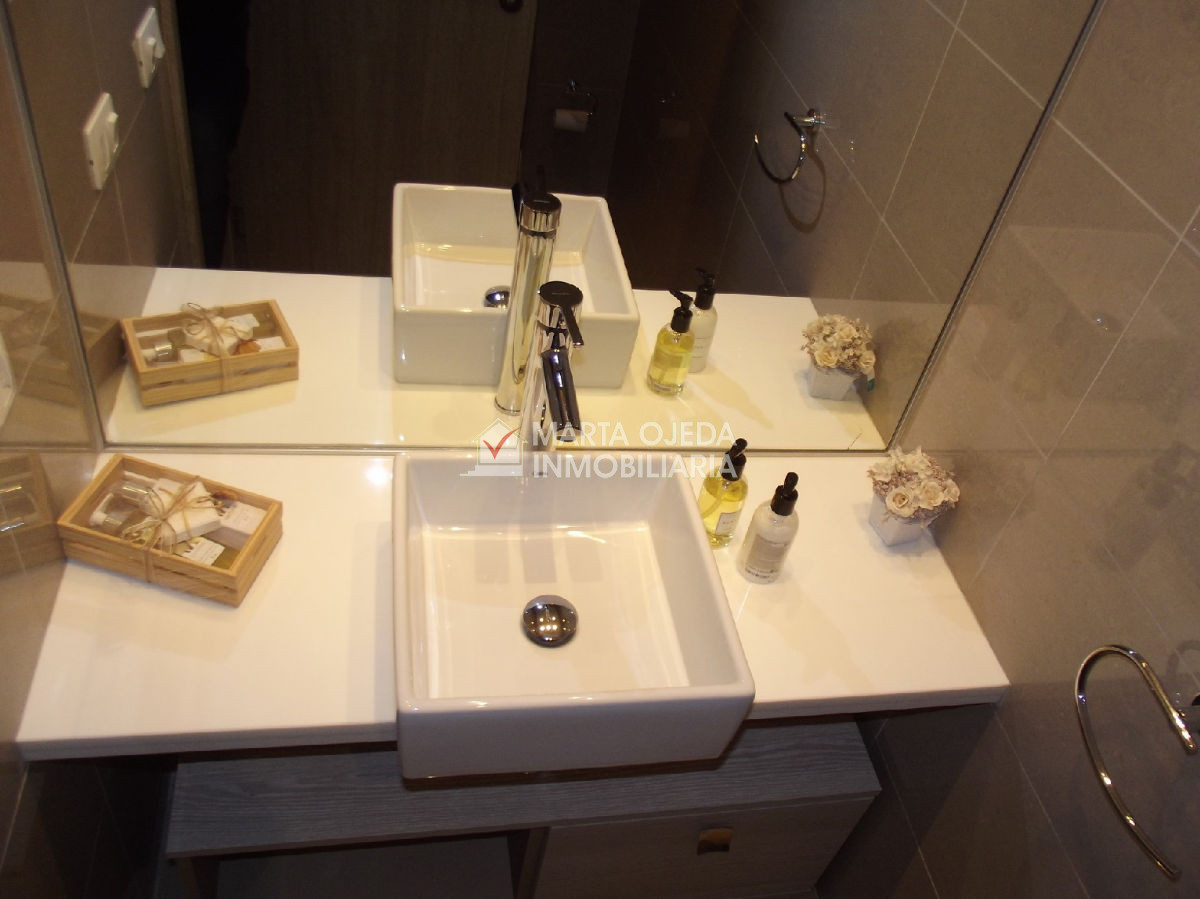Apartamento ID.40077 - Pda 2 Playa Brava - 2 dormitorios en suite, amplio