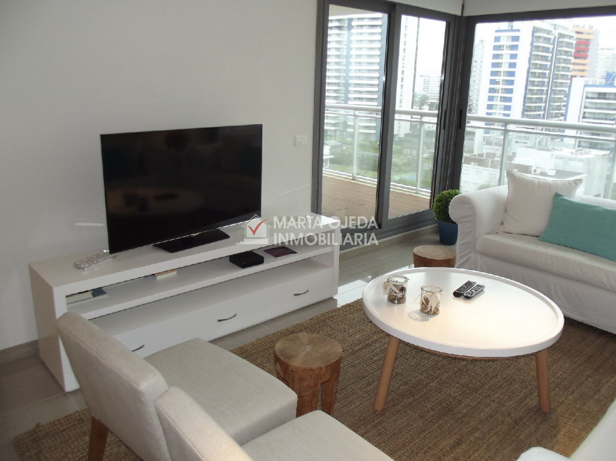 Apartamento ID.40077 - Pda 2 Playa Brava - 2 dormitorios en suite, amplio