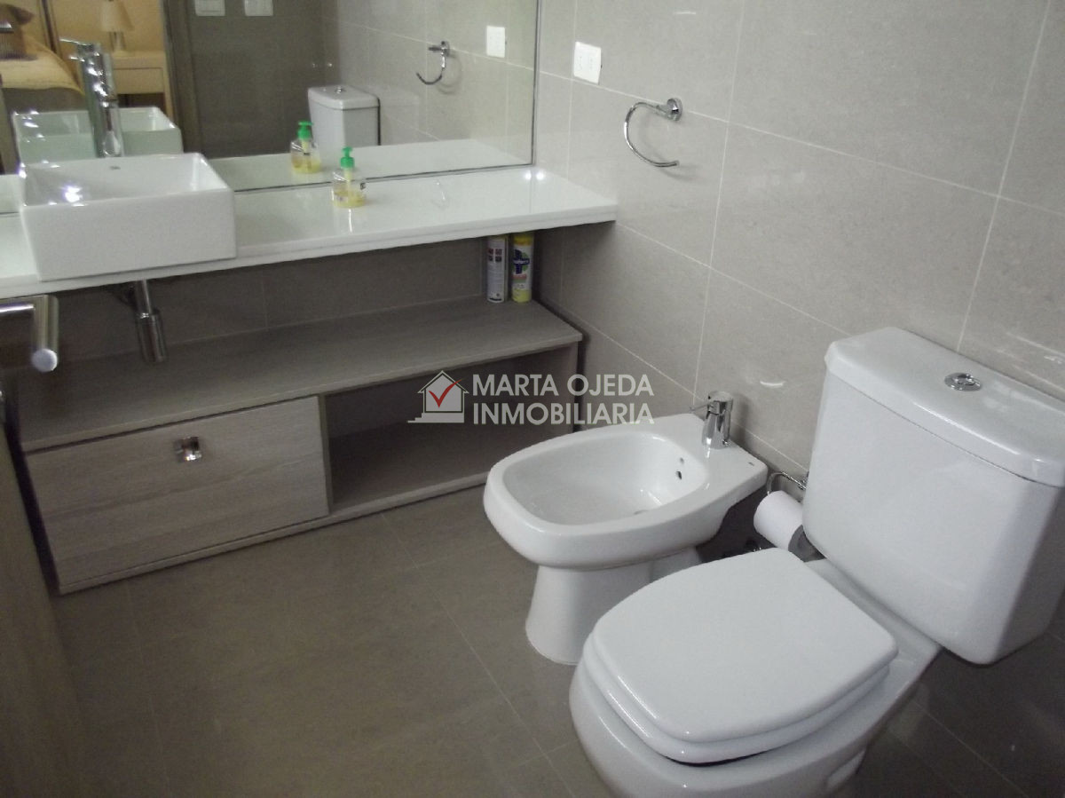 Apartamento ID.40077 - Pda 2 Playa Brava - 2 dormitorios en suite, amplio