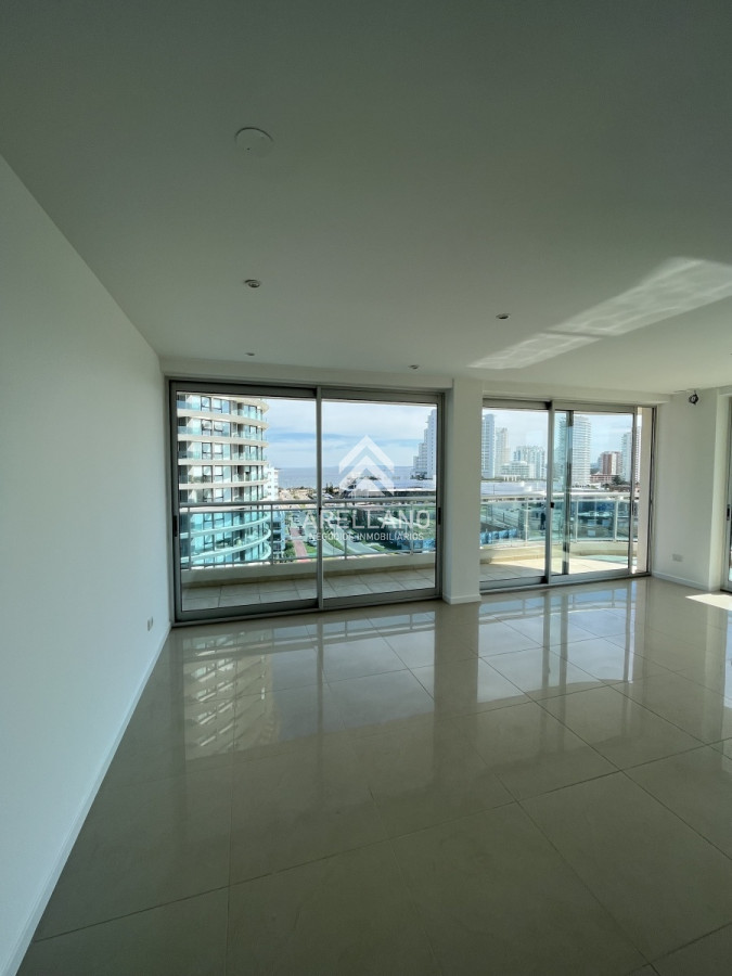 Apartamento ID.2381 - Venta apartamento 3 dormitorios 