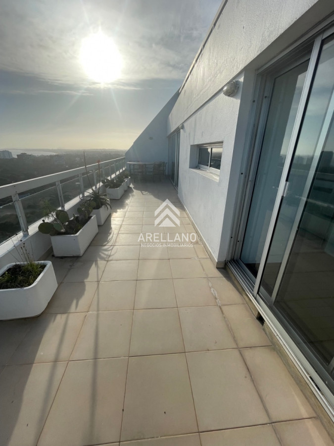 Apartamento ID.2364 - Venta apartamento 3 dormitorios Roosevelt 