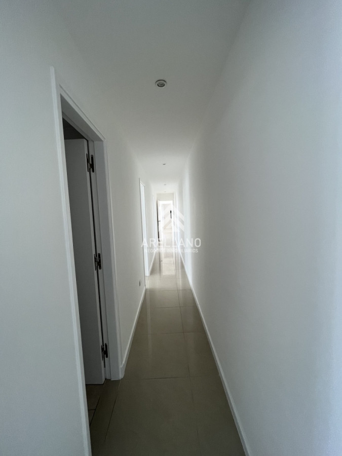 Apartamento ID.2381 - Venta apartamento 3 dormitorios 