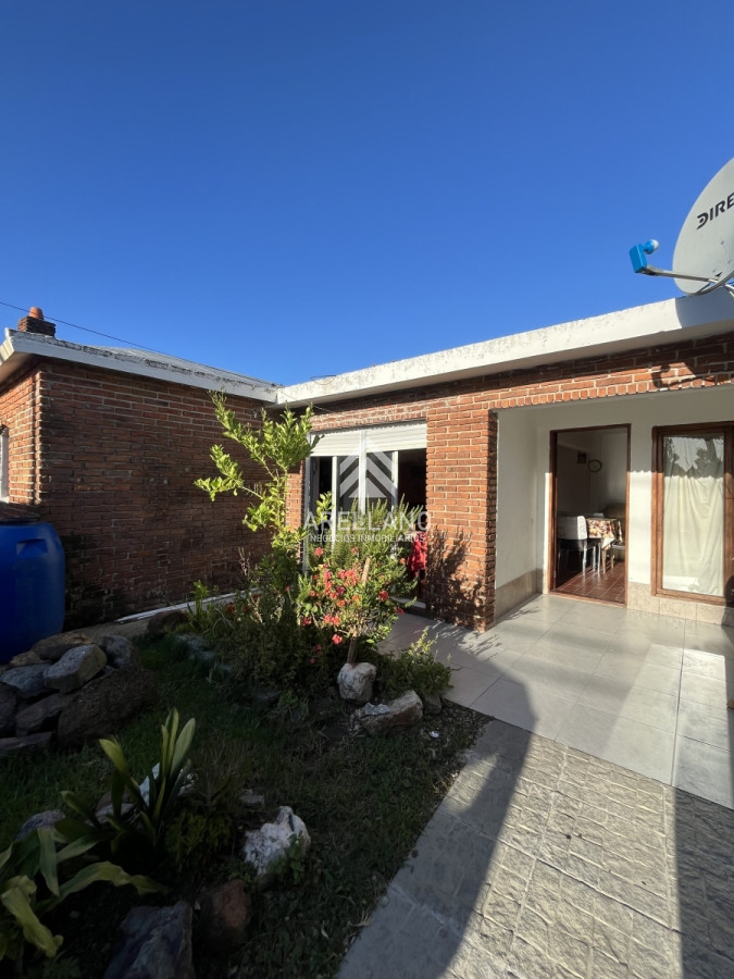 Casa ID.2980 - Venta - dos casas en una 