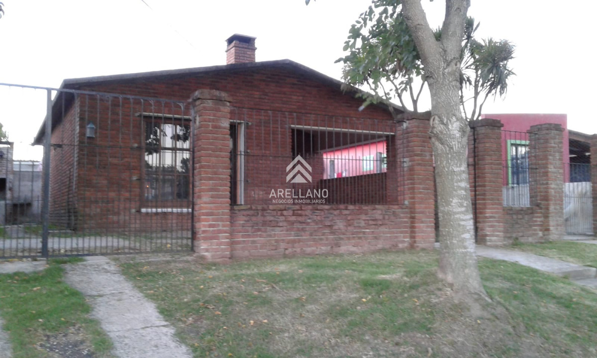 Casa ID.2337 - Venta casa 2 dormitorios 