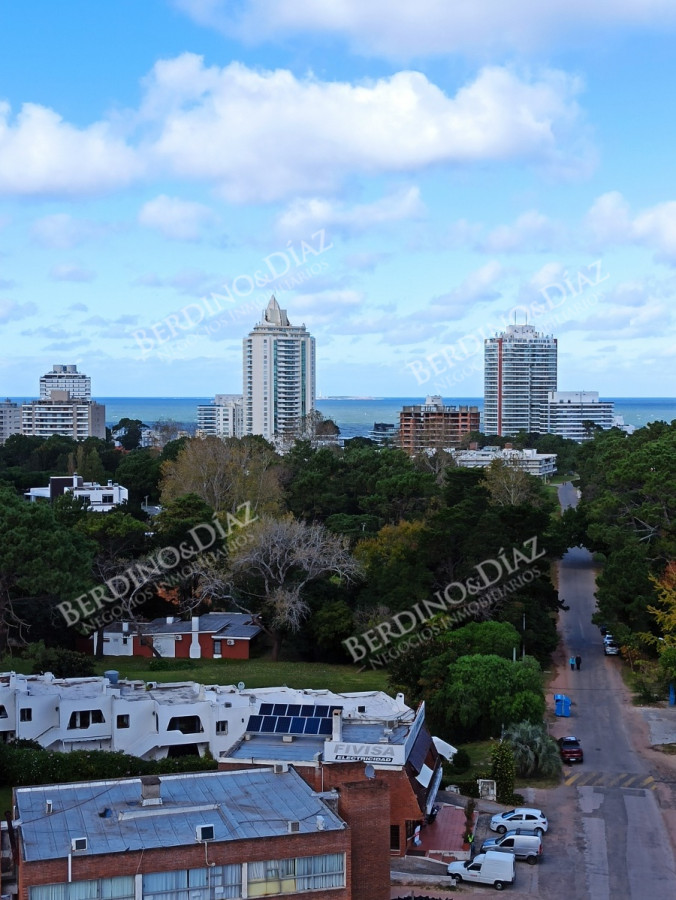 Apartamento ID.2739 - Venta Apartamento de 2  dormitorios 