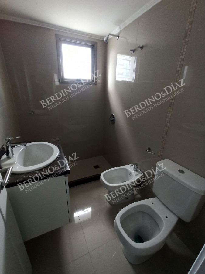 Apartamento ID.2739 - Venta Apartamento de 2  dormitorios 