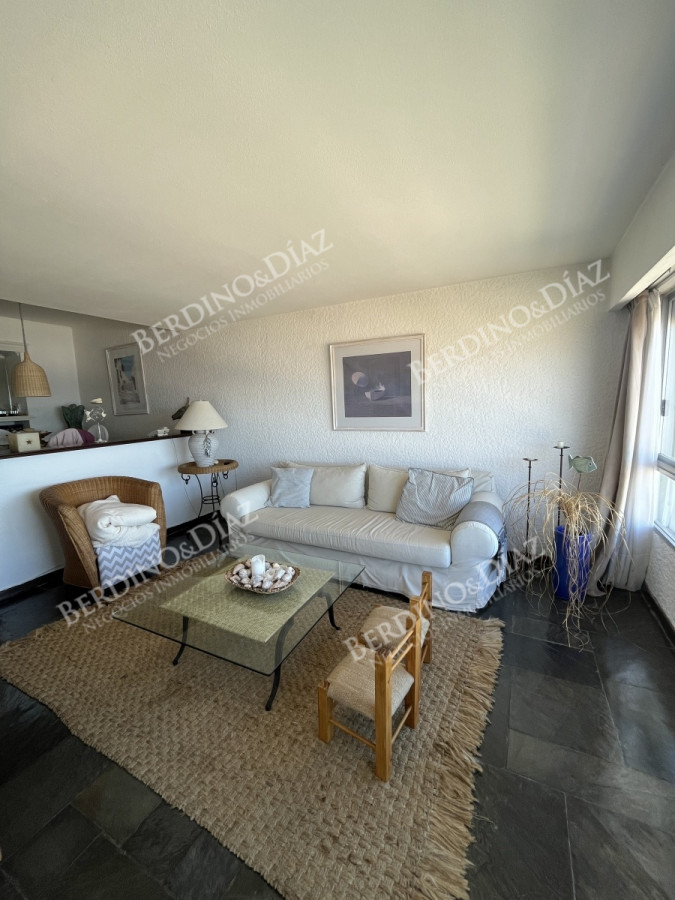 Apartamento ID.2737 - Venta de un dormitorio frente al mar - Playa Brava