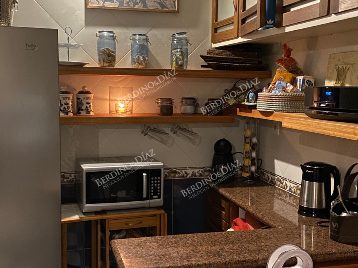 Casa ID.2735 - Venta en Mansa de 4 dormitorios en Playa Mansa