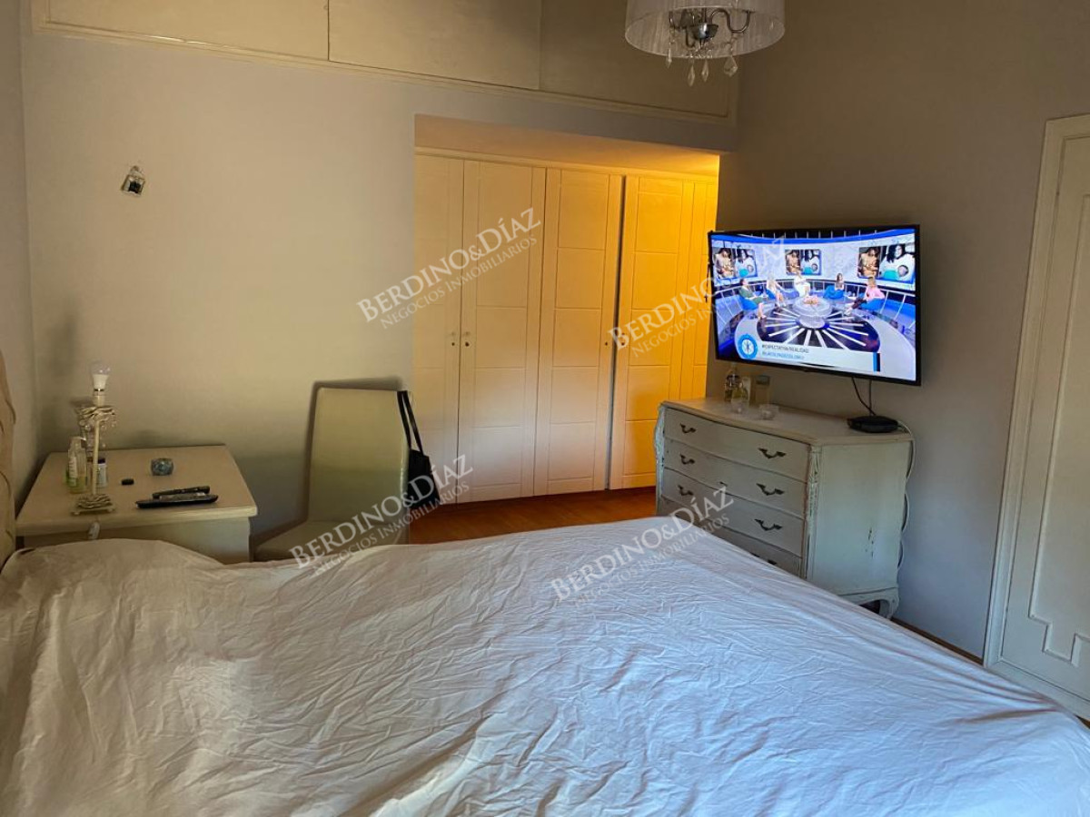 Casa ID.2735 - Venta en Mansa de 4 dormitorios en Playa Mansa