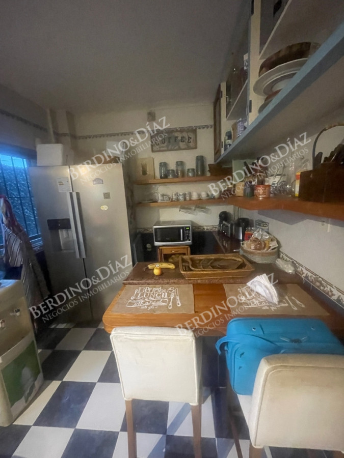 Casa ID.2735 - Venta en Mansa de 4 dormitorios en Playa Mansa