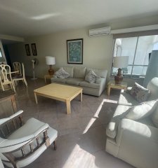 Apartamento en Punta del Este, Mansa