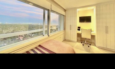 Apartamento en venta de 3 dormitorios en Punta del Este