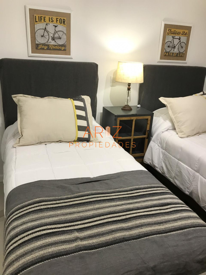 Apartamento ID.1197 - Para brillar en la Parada 10 de Playa Brava - Apartamento de 2 dormitorios en suite