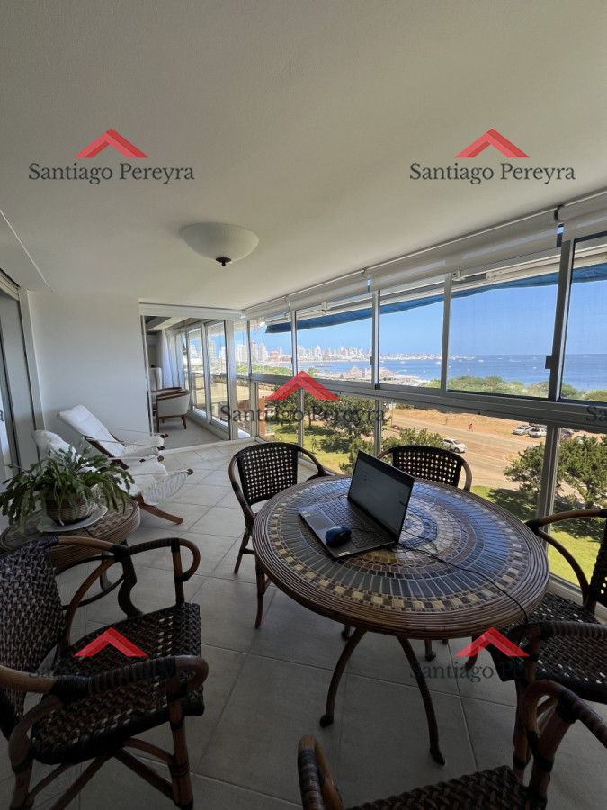 Apartamento ID.15008 - Venta 3 dormtorios más servicios - Frente al mar