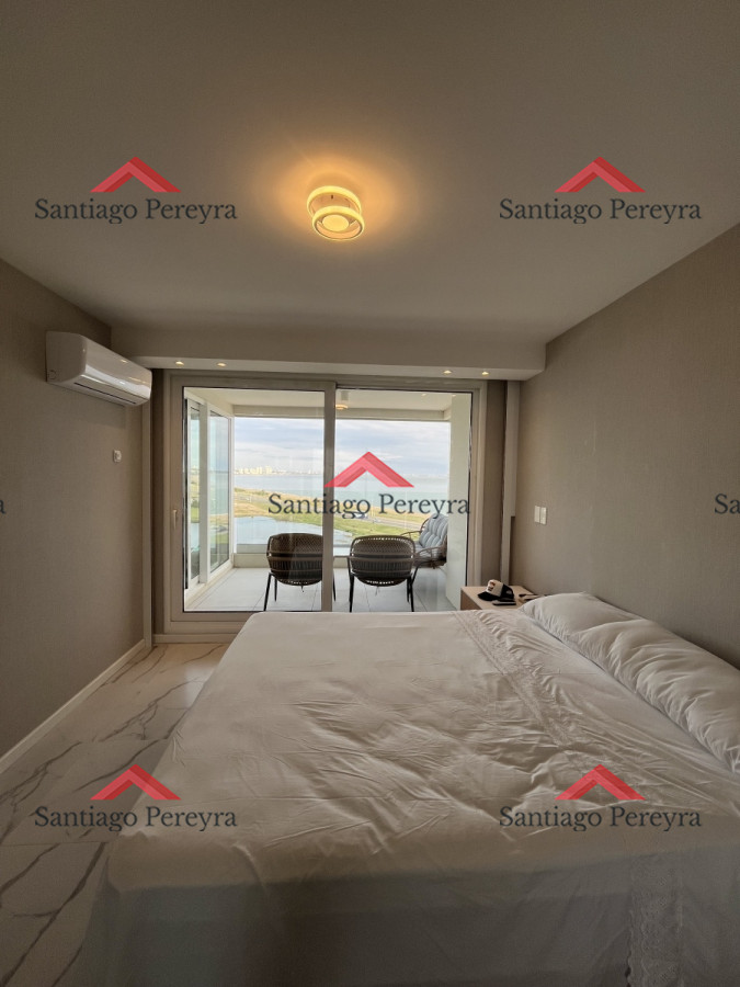 Apartamento ID.14695 - Alquiler con hermosa vista - 2 dormitorios