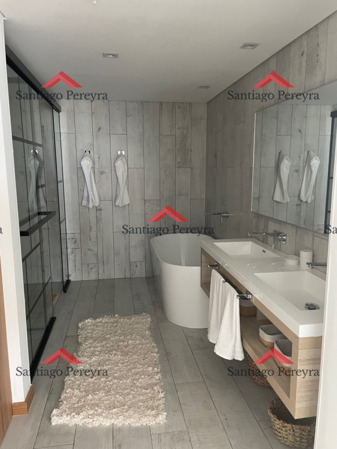 Apartamento ID.14513 - Alquiler de temporada 2 dormitorio en torre de categoría vista despejada al mar